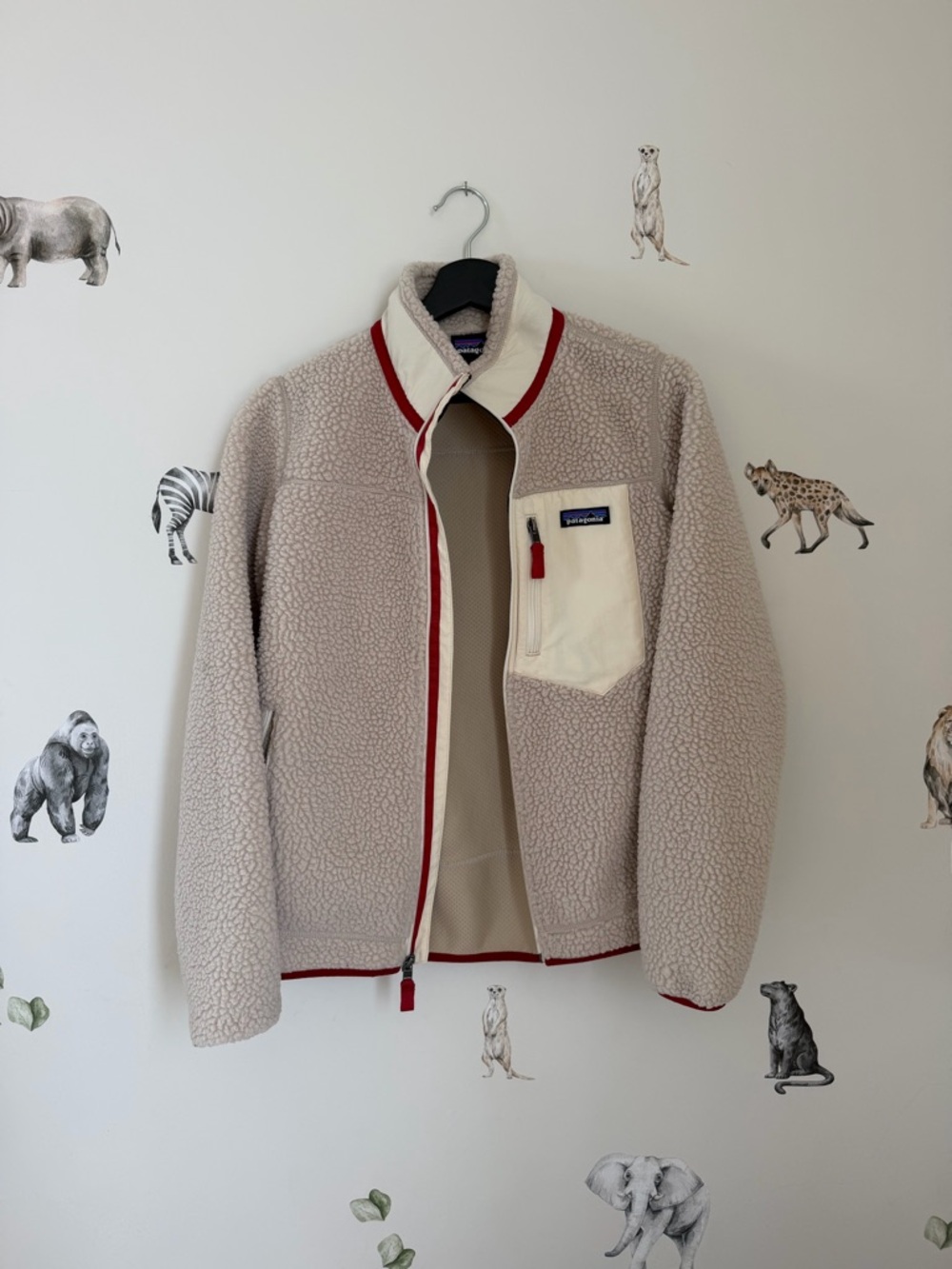 Patagonia Retro-X Jacket in Cream with Red Accent